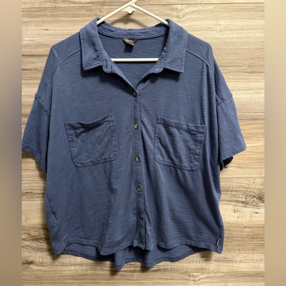 Eddie Bauer short sleeve cotton blend button up